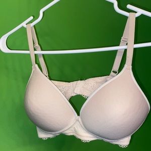 Ladies Warner 34c bra no wire used